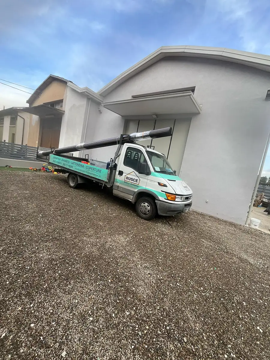 azienda-con-parco-macchine-per-tetti-reggio-emilia