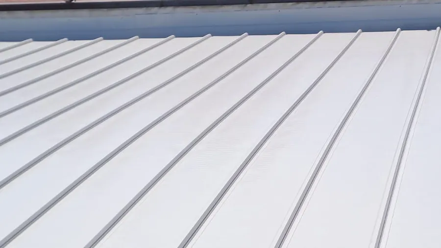 installazione-di-coperture-a-bassa-pendenza
