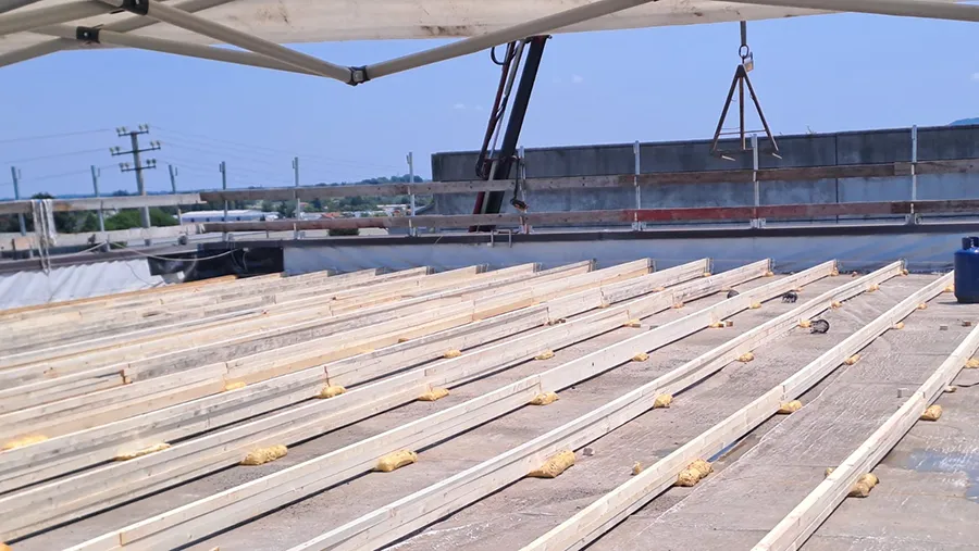 realizzazione-coperture-a-bassa-pendenza-a-modena